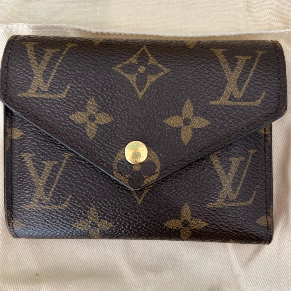 Louis Vuitton Victorine Wallet